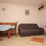 Apartamento By The Sea Silo, Krk - 18670 Šilo